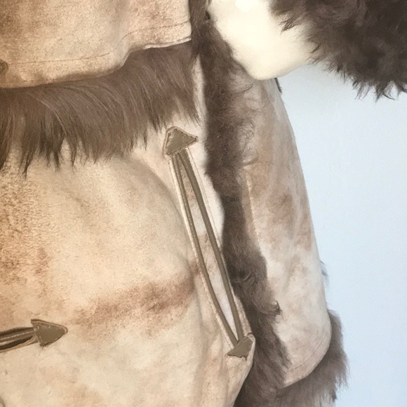 SHEARLING FULL LENGTH STUNNING COAT WITH 2 LEATHER DEEP POCKETS - Picture 6 of 16